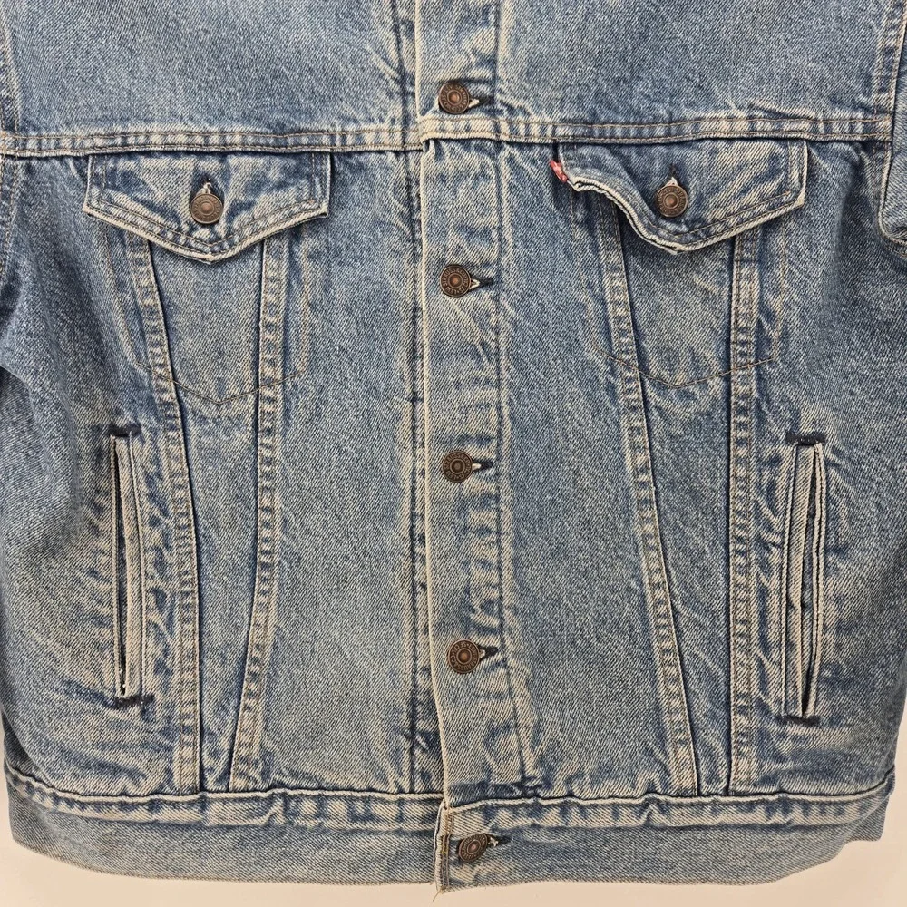 Vtg Levis Jacket Denim Trucker 80s 90s 70507-0314 USA Distressed Fade Blanket M